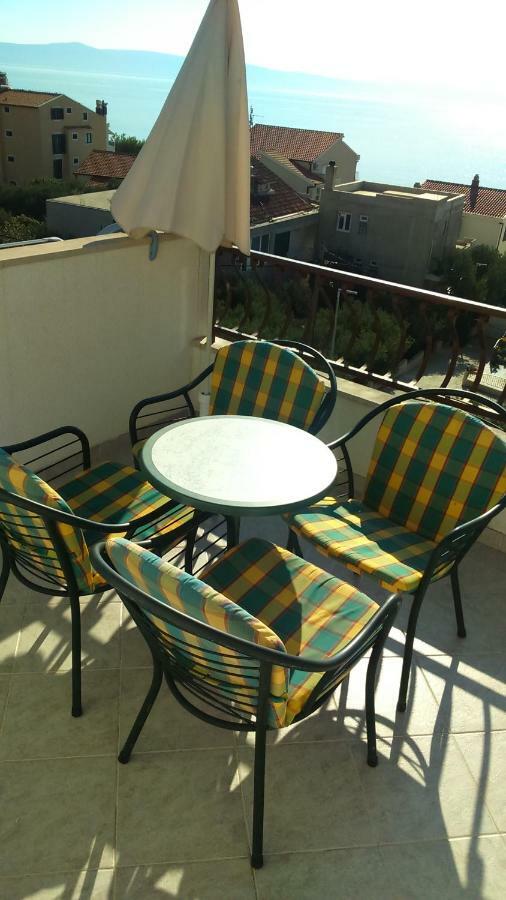 Apartman Lea Tucepi Ngoại thất bức ảnh