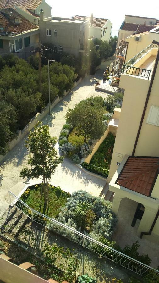 Apartman Lea Tucepi Ngoại thất bức ảnh